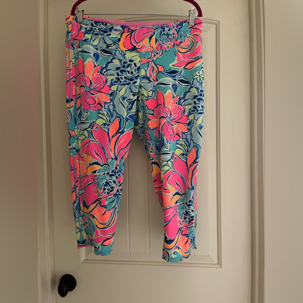 Lilly Pulitzer  Luxletic crop leggings